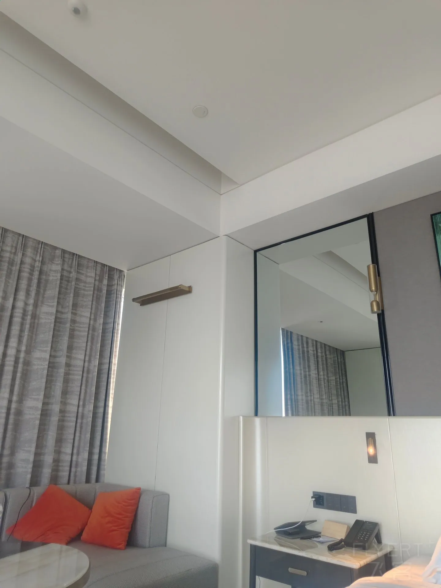 063211aSoOq3312sJnC7l7.jpg