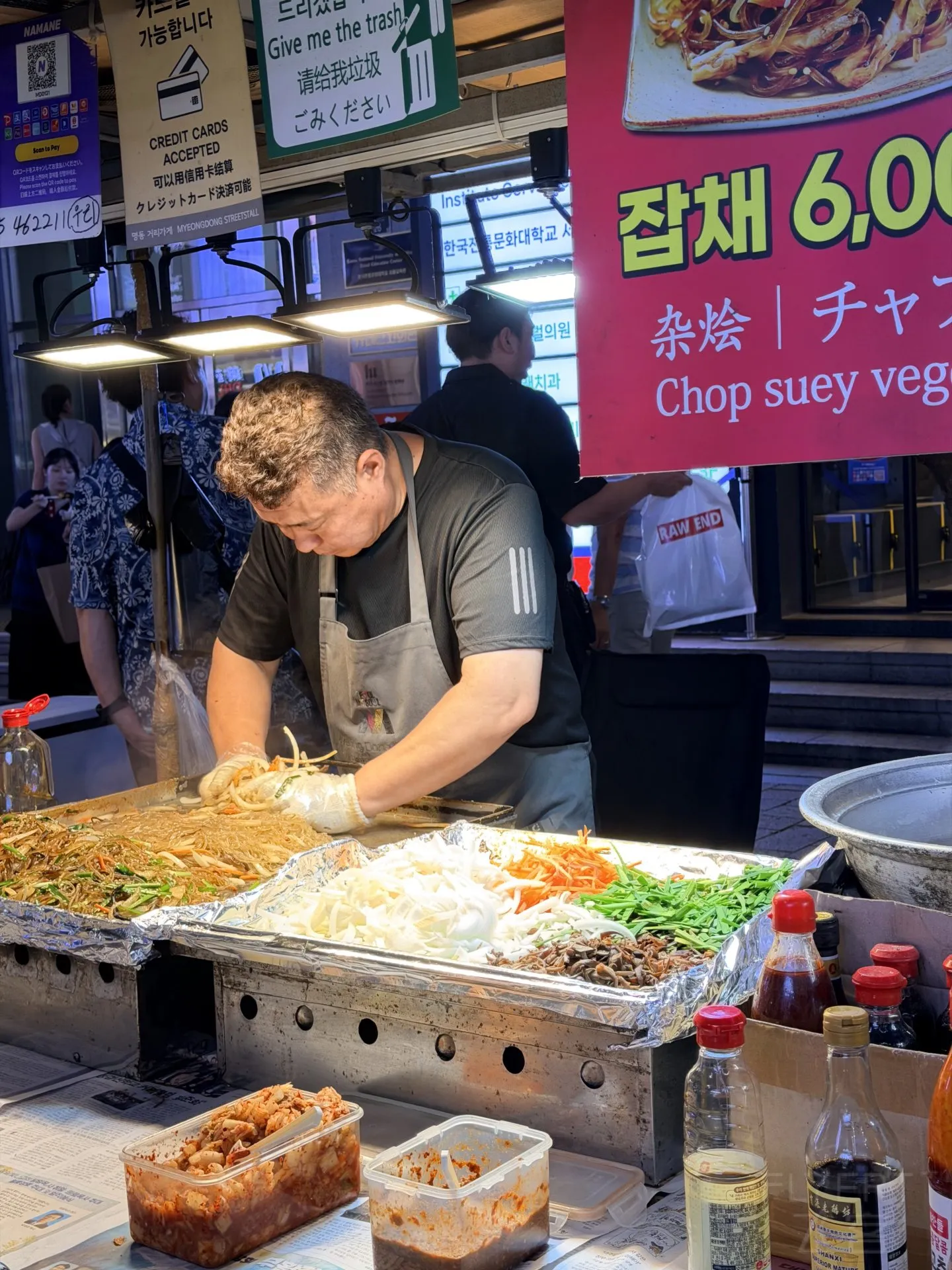 202740THMLQQRCPXWJHYOI.jpg