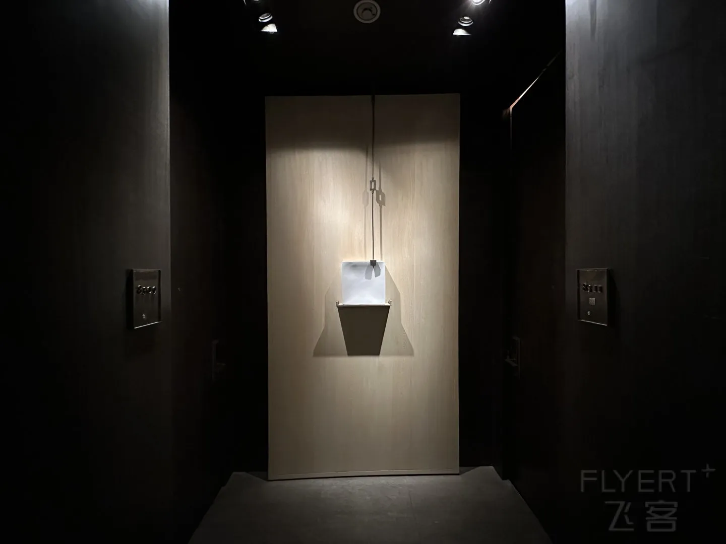 153805BYCOAVEXFNBTXIUQ.jpg