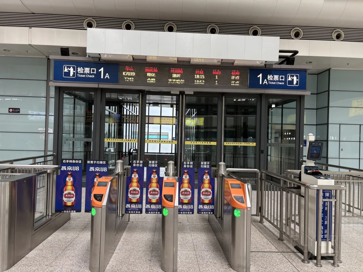 210140GKYOMXCHSGZRGKUZ.jpg
