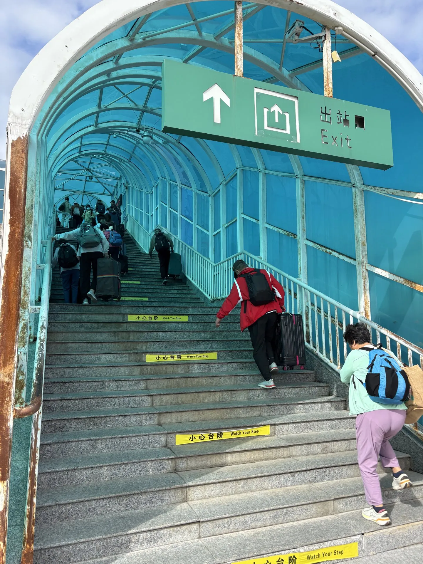 210140PGUIDJIUIHNDQCAK.jpg