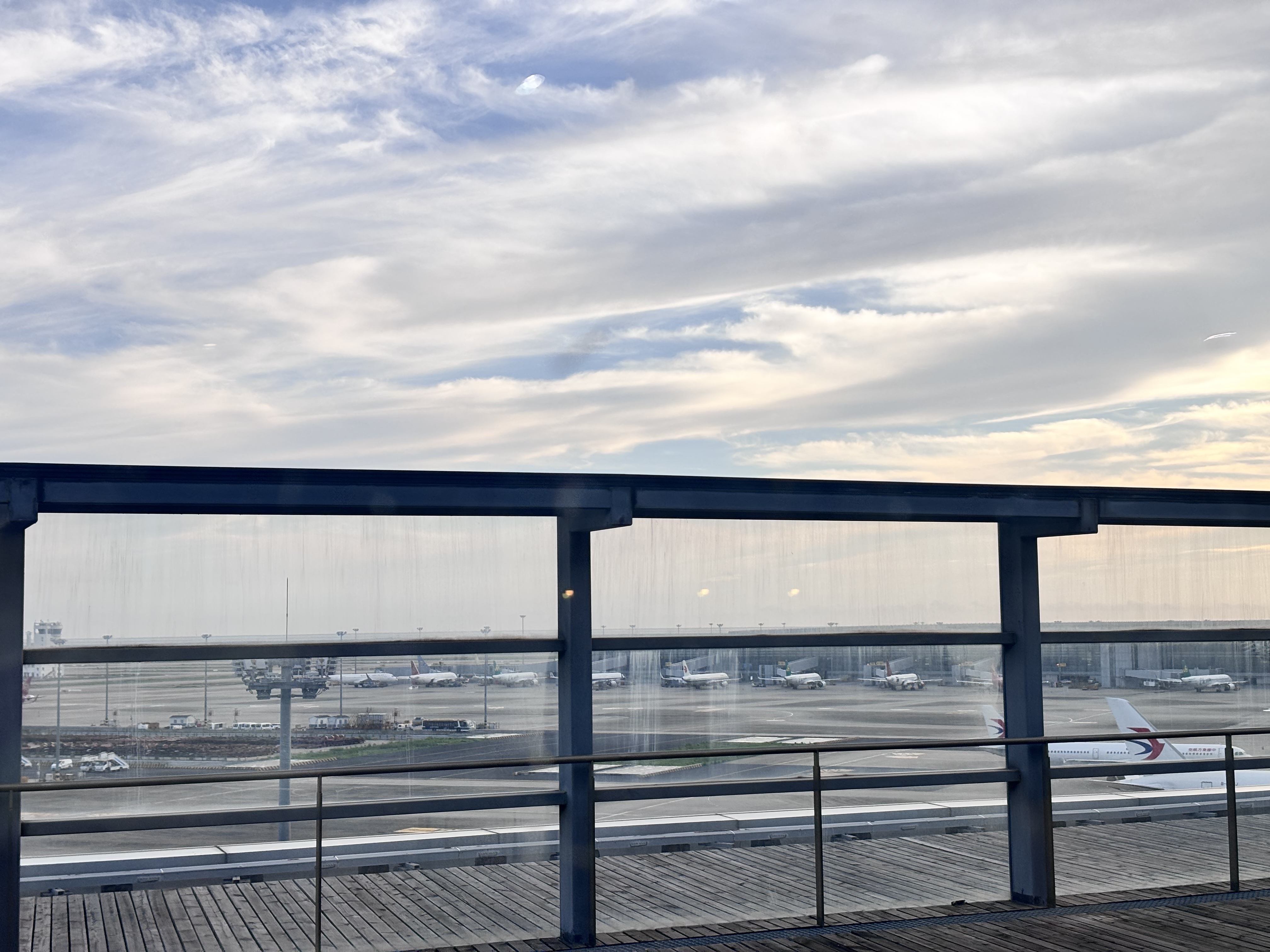�Ϻ��ֶ����ʻ���PVG S1����¥V101�����������ң����ڳ������＾�������