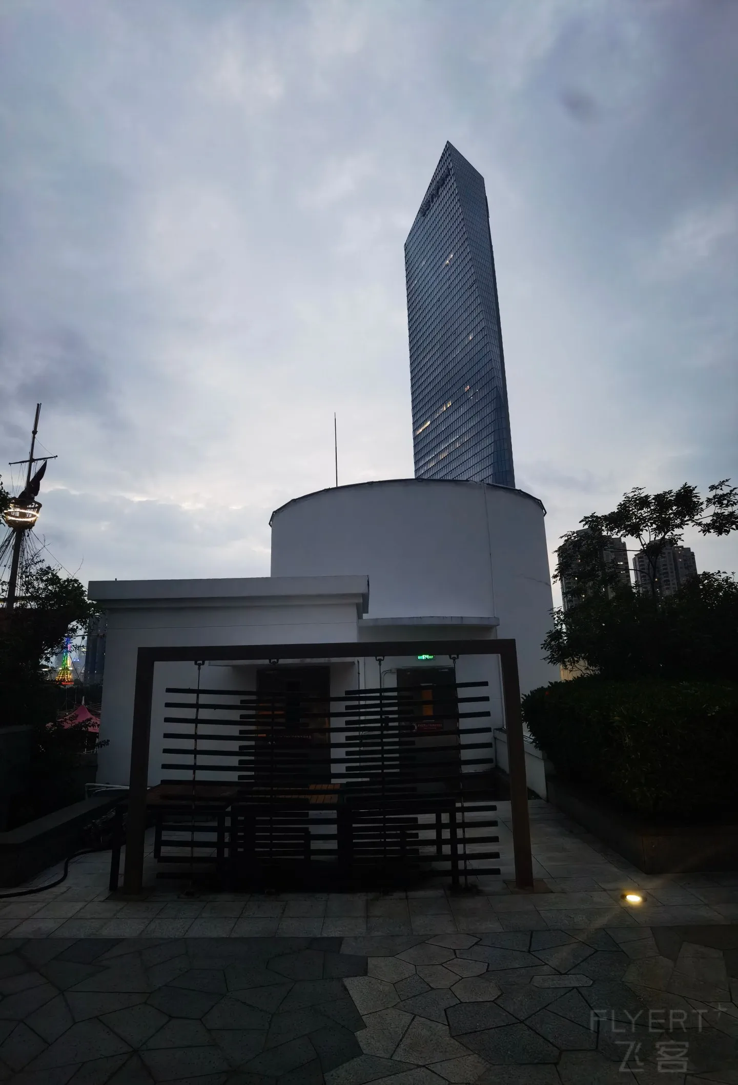 140502cPzQoCIFHwJymuBN.jpg