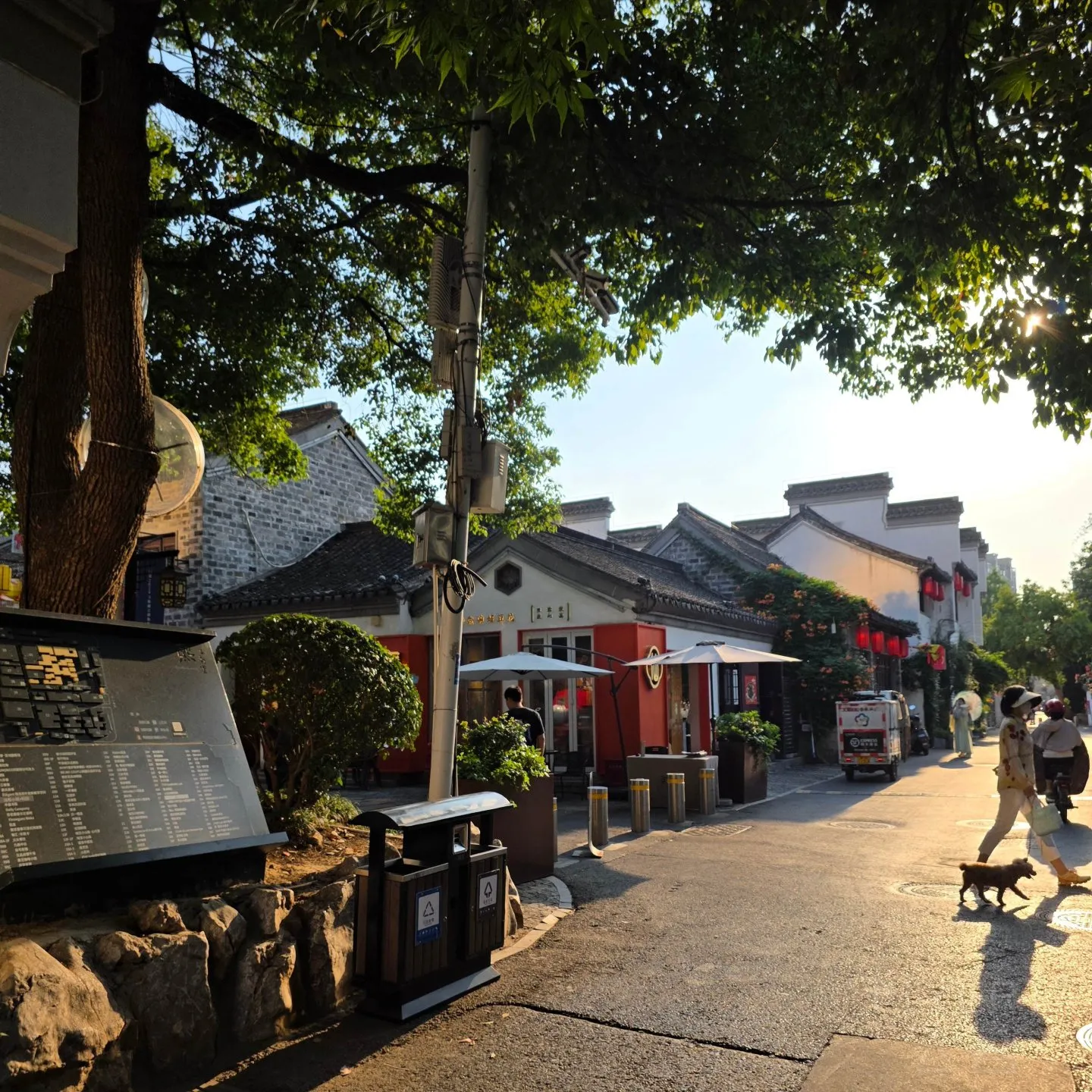 150429CdvwgeWRhh9M0FQi.jpg