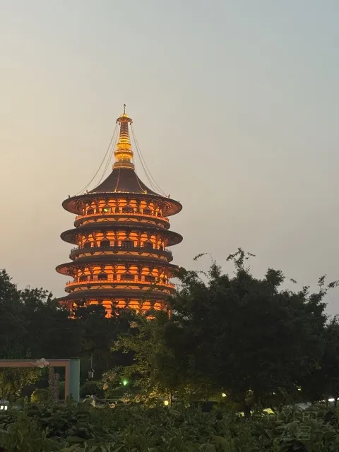 ǧ��ųǣ����µ�                                ����ϲ���ǾƵ�