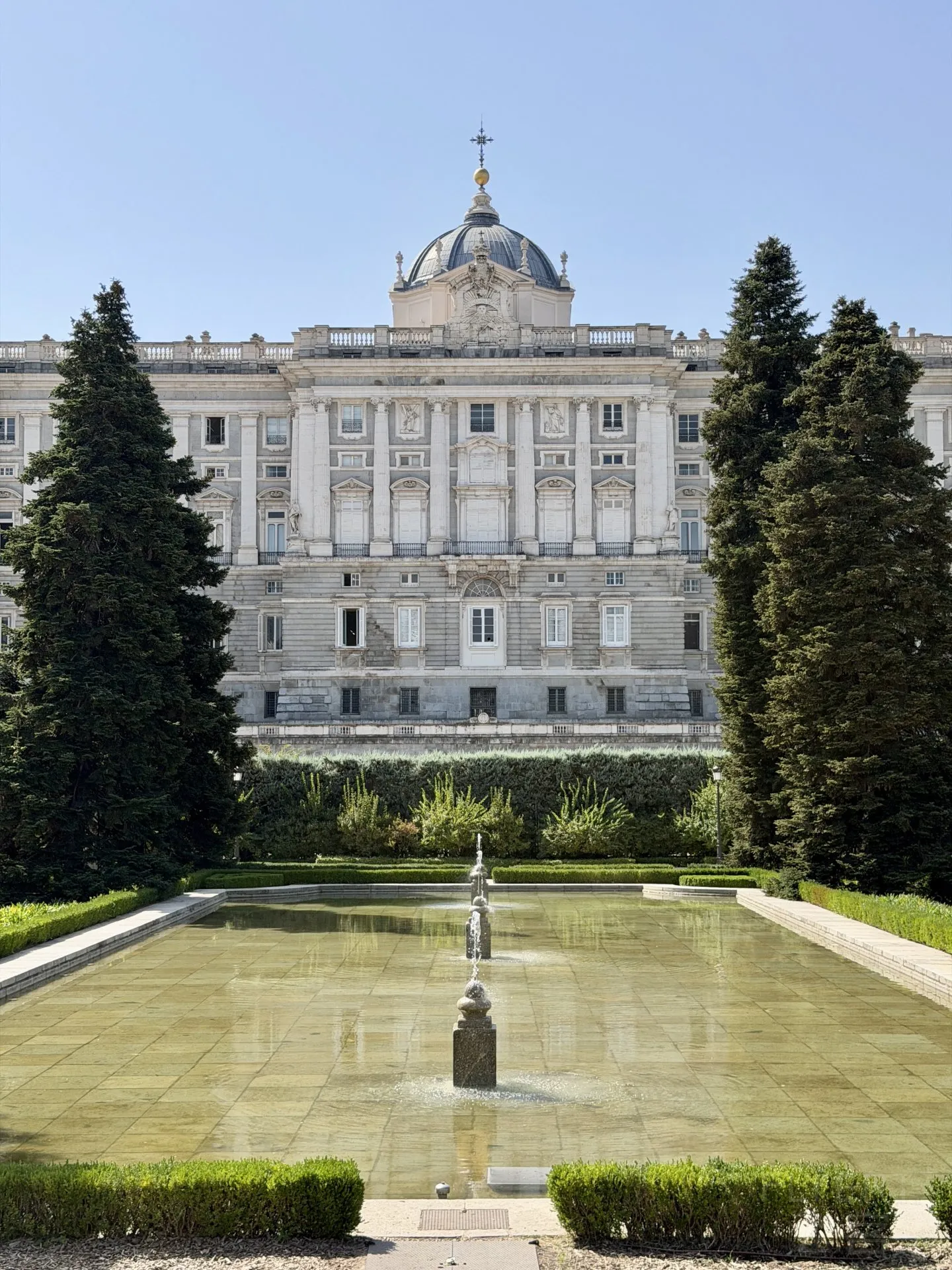 170137UITUZEALDCMCCBOF.jpg
