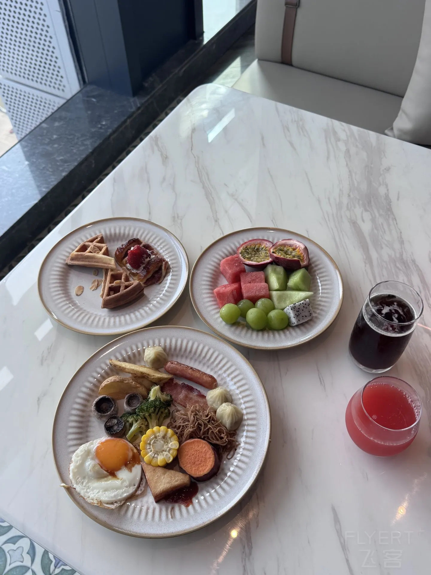 190712PMXAGFBLRUNYLTAG.jpg