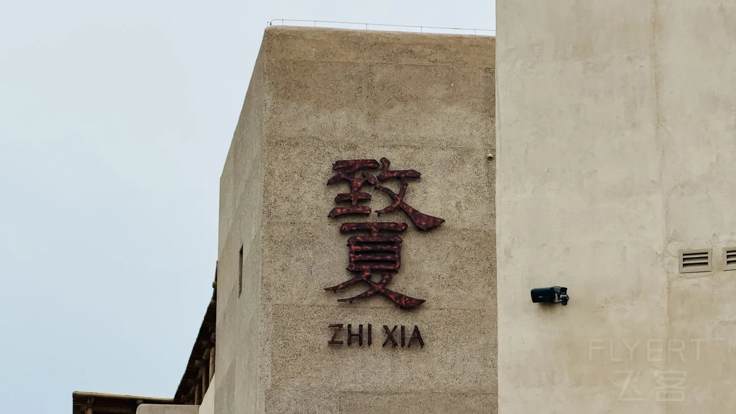 102714FKLQISHBKNDNBPHM.jpg