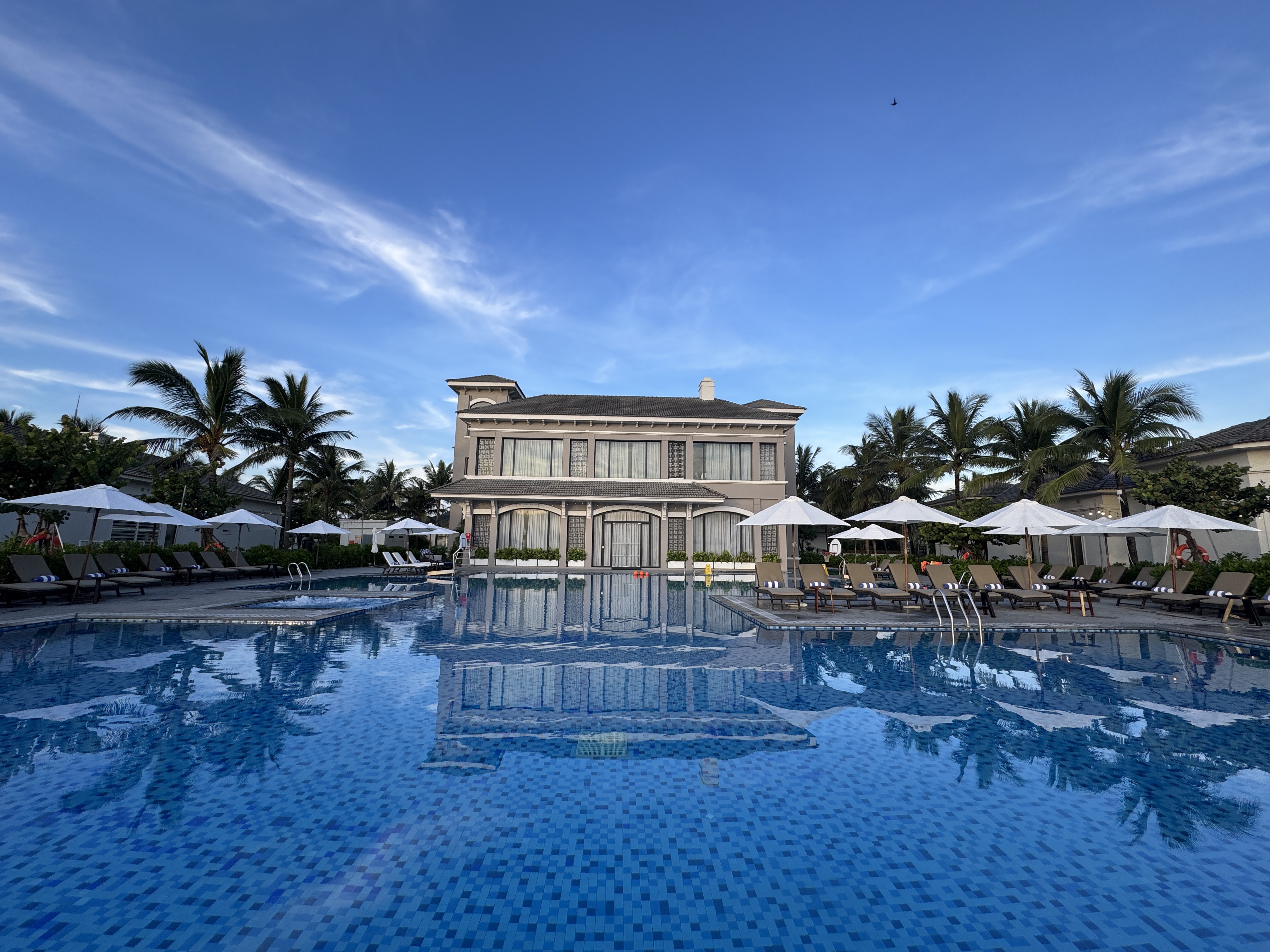 ��LH-26��Marriott Resort������˽�� �ؾ��ȼ٣�᭸����Non Nuoc Beach Villa�������