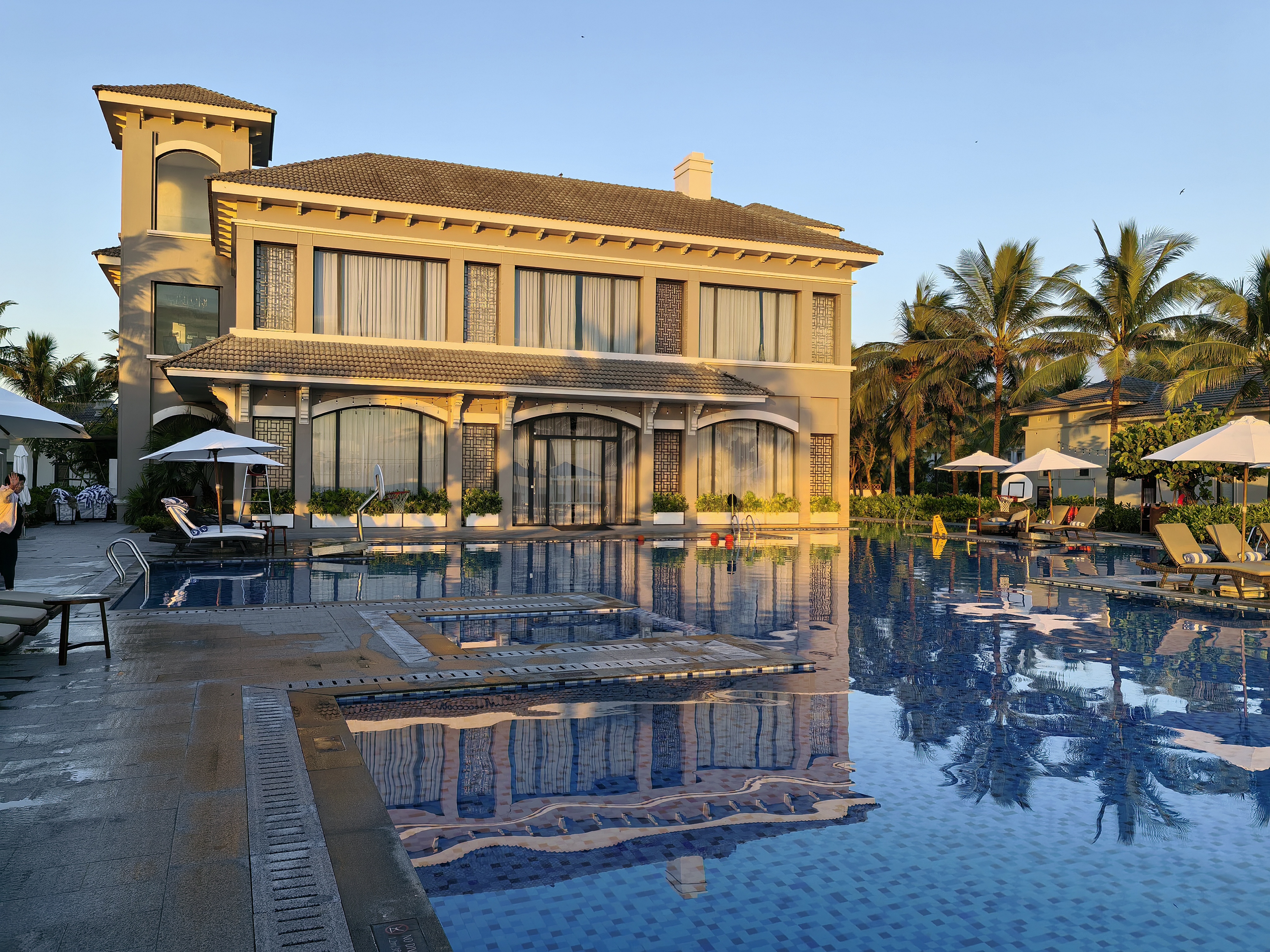 ��LH-26��Marriott Resort������˽�� �ؾ��ȼ٣�᭸����Non Nuoc Beach Villa�������