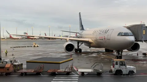 ˹���������Ϻ�-���������A332��ͨ��-MU6018(CMB-PVG)